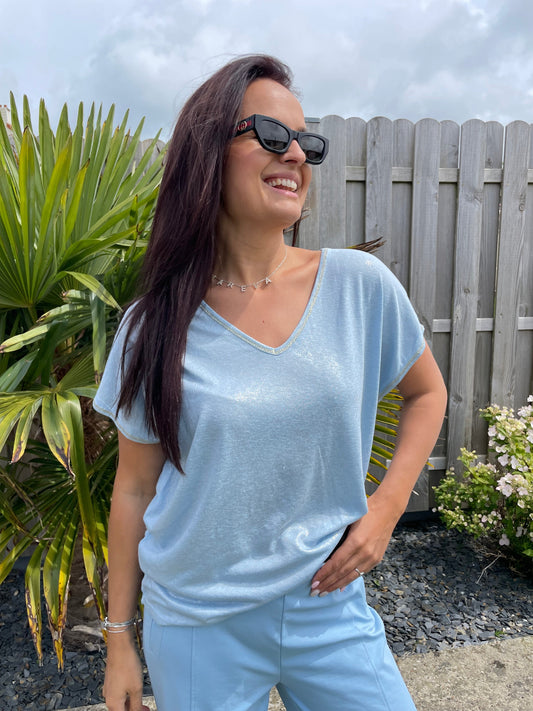 Haut brillant bleu